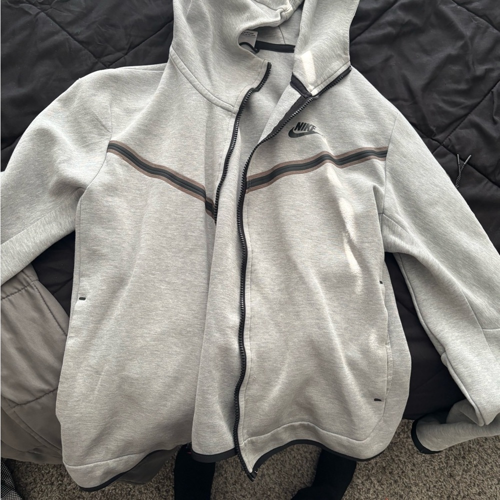 Nike Heather Gray Hoodie